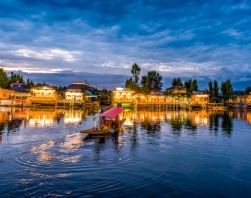 Enthralling Kashmir - Honeymoon Special - 4Nights / 5Days